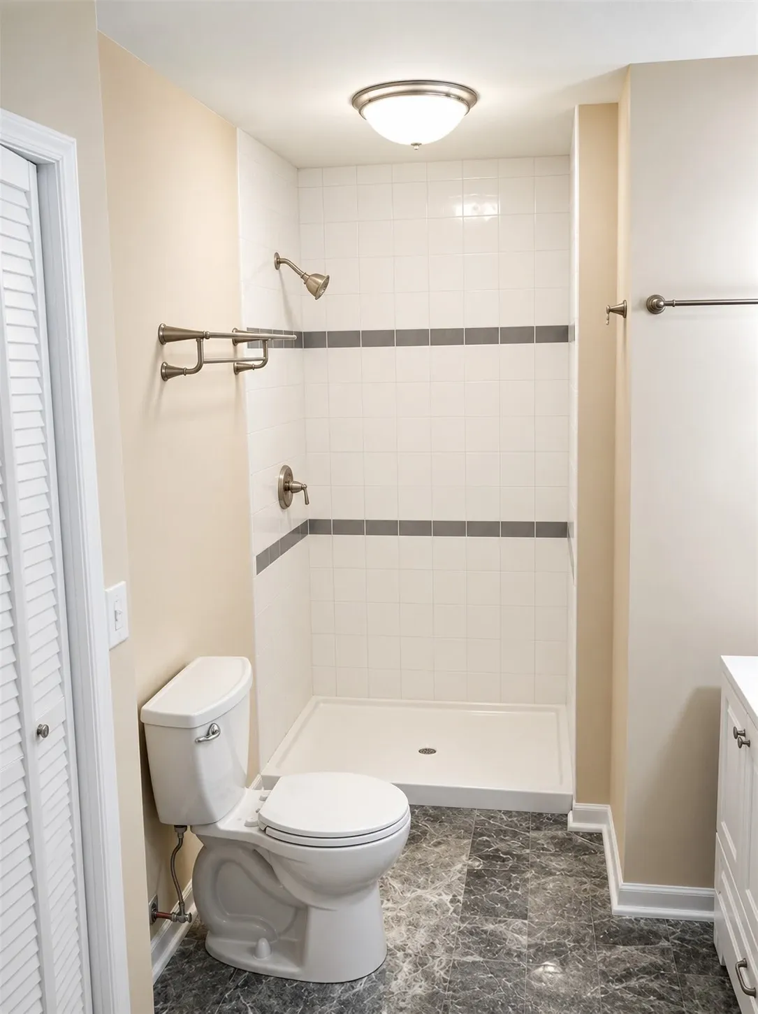 Finished light neutral bathroom interior